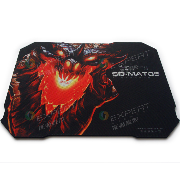 血手幽靈鼠標墊是哪個廠家的