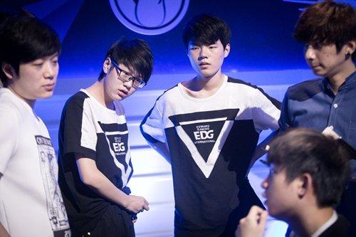 lpl英雄聯(lián)盟職業(yè)聯(lián)賽