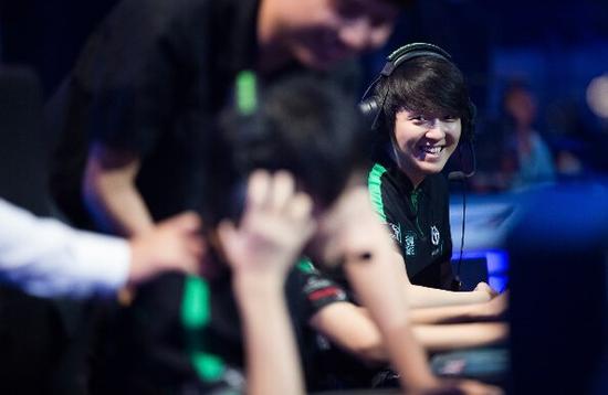 lpl英雄聯(lián)盟職業(yè)聯(lián)賽