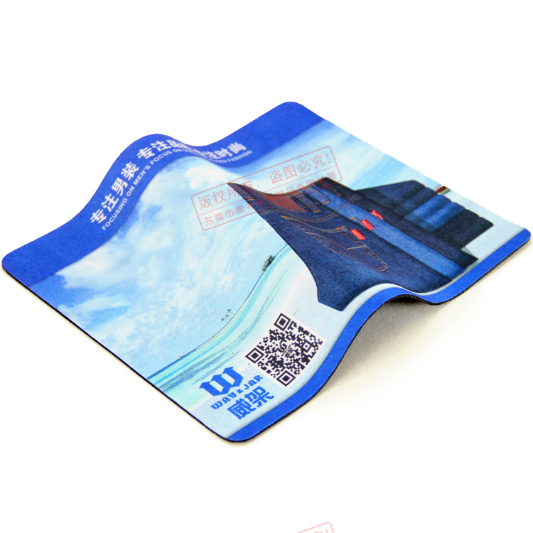 服裝<a title='廣告鼠標(biāo)墊' target='_blank' href='http://www.nmbc.com.cn/' class='seolabel'>廣告鼠標(biāo)墊</a>