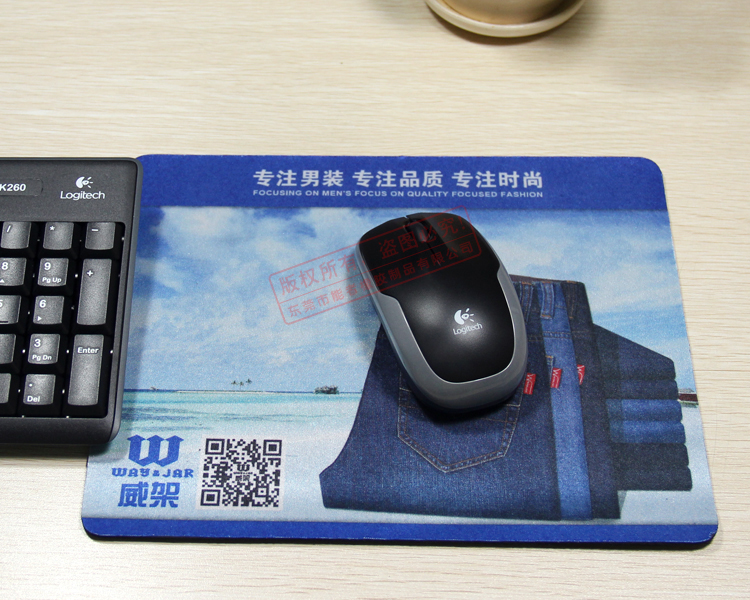 服裝<a title='廣告鼠標(biāo)墊' target='_blank' href='http://www.nmbc.com.cn/' class='seolabel'>廣告鼠標(biāo)墊</a>