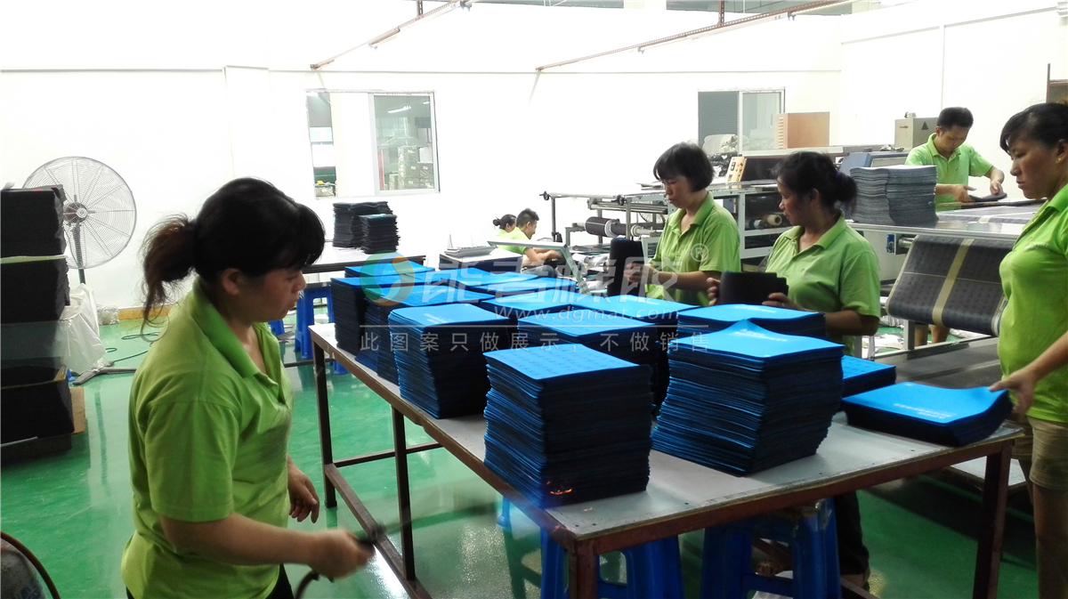 有沒有北京<a title='廣告鼠標墊' target='_blank' href='http://www.nmbc.com.cn/' class='seolabel'>廣告鼠標墊</a>的廠家？最佳答案：